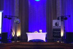 Night Fever Canada Wedding Guide